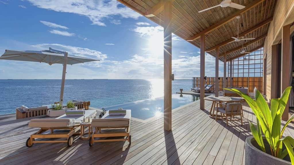 2-beroom-villa-deck-1024x576